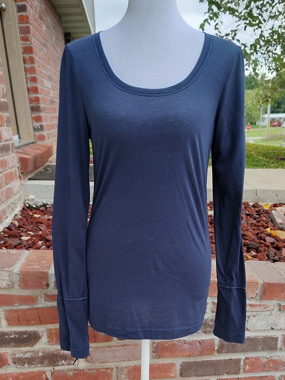 American Eagle Stretch Fitted Y2K Blue Long Sleeves Top Size M Bella Swan Preppy